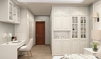 房門是用實木門還是免漆門好？