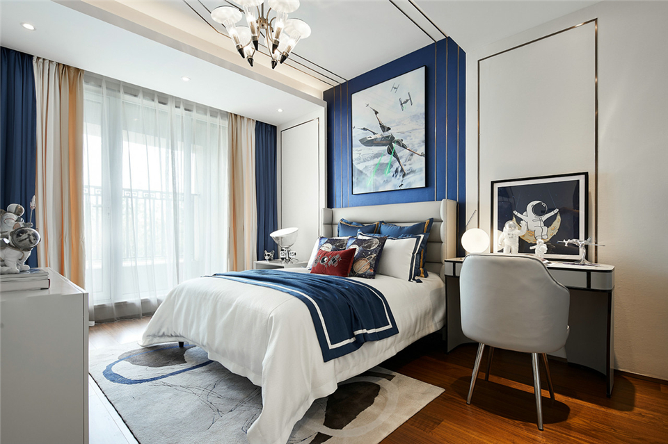 大臥室怎么進(jìn)行整木定制裝修，要注意什么？(圖3)