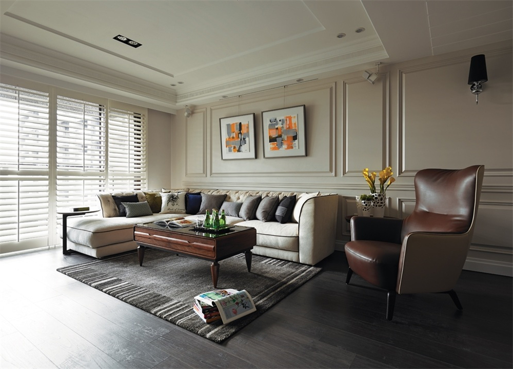 客廳沙發(fā)除了配茶幾，還能搭配什么？(圖4)