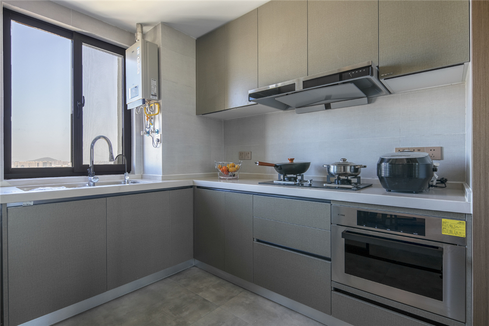 設(shè)計(jì)櫥柜門時有哪些要注意的事項(xiàng)？(圖1)