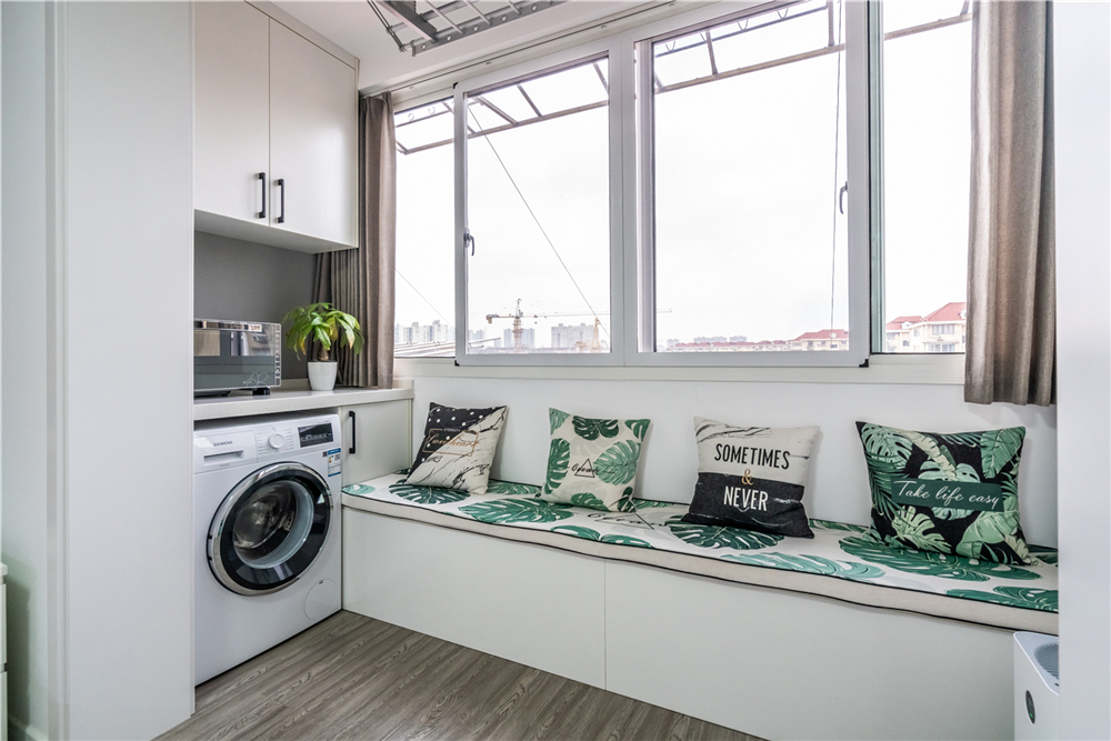 全屋定制是如何利用陽臺空間？(圖1)