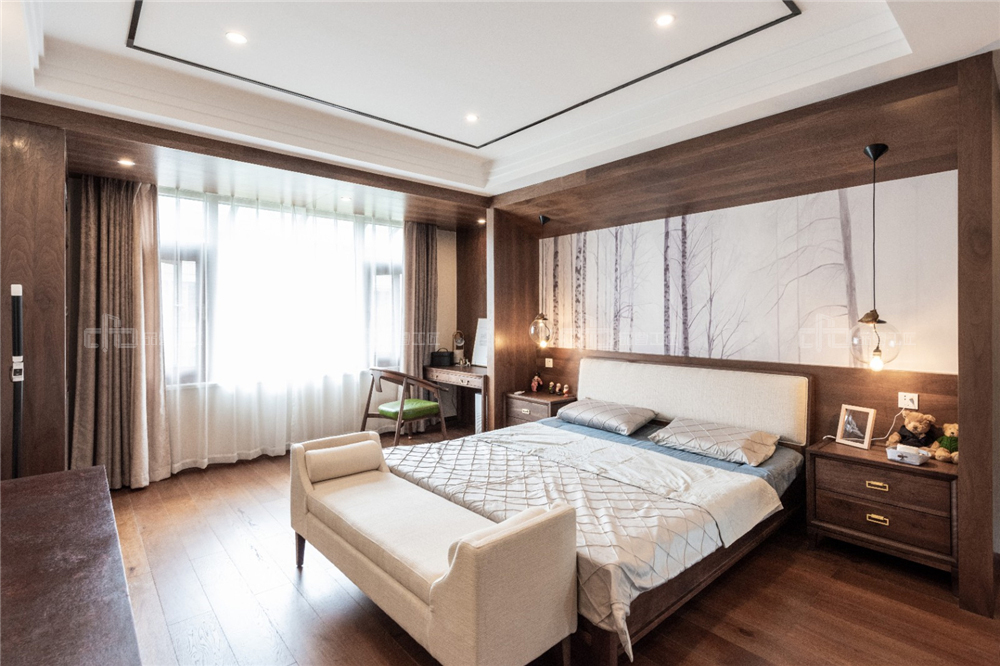 整木定制門(mén)店要不要做板式的？(圖2)