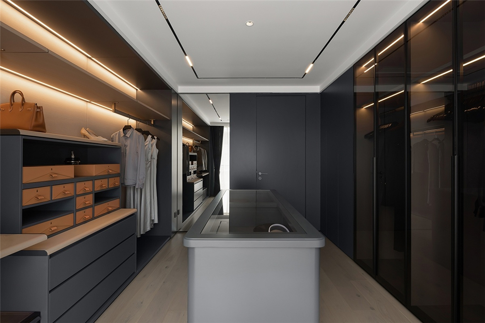 定制衣帽間要注意什么，怎么設(shè)計？(圖2)