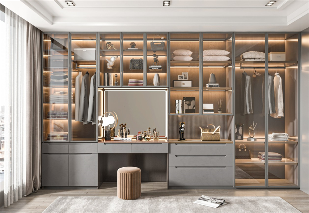 衣帽間衣柜要不要設(shè)計柜門？(圖1)